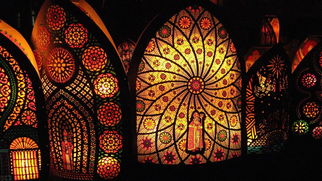 Swiss Christmas traditions: glowing Iffelen lantern mitres at the Klausjagen in Küssnacht am Rigi